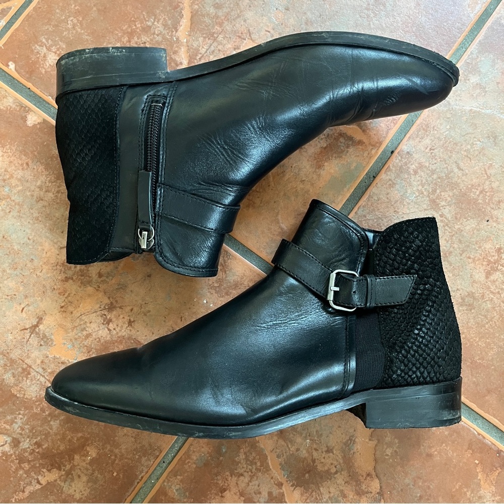 Kenneth Cole Leather Ankle Boots